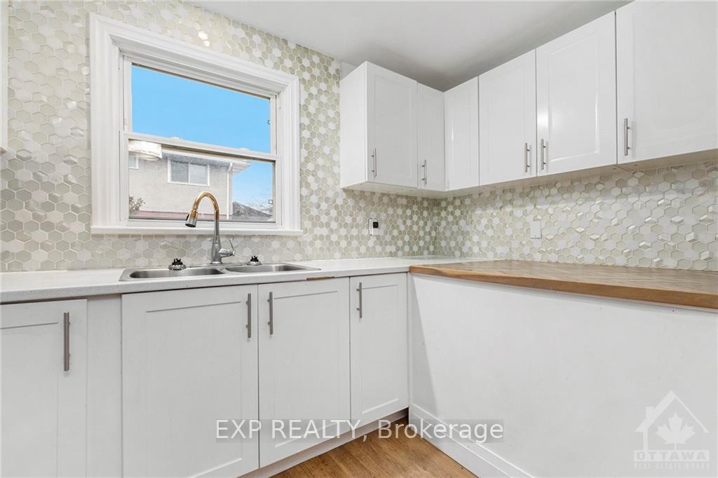 Photo 10 of 917 Pinecrest Road, Ottawa, Queensway Terrace North — HOMEH