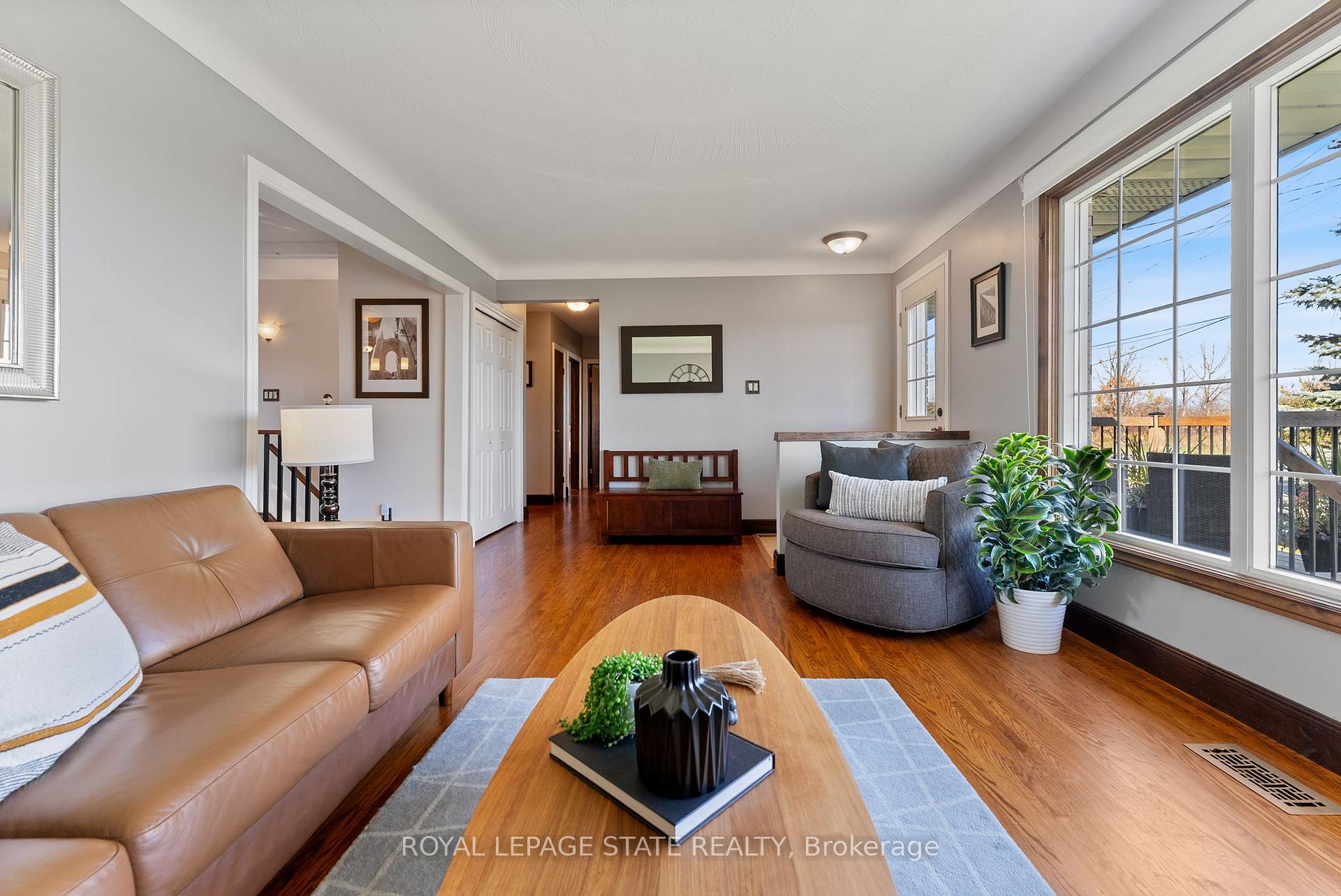 Photo 4 of 5187 White Church Road E, Hamilton, Rural Glanbrook — HOMEH
