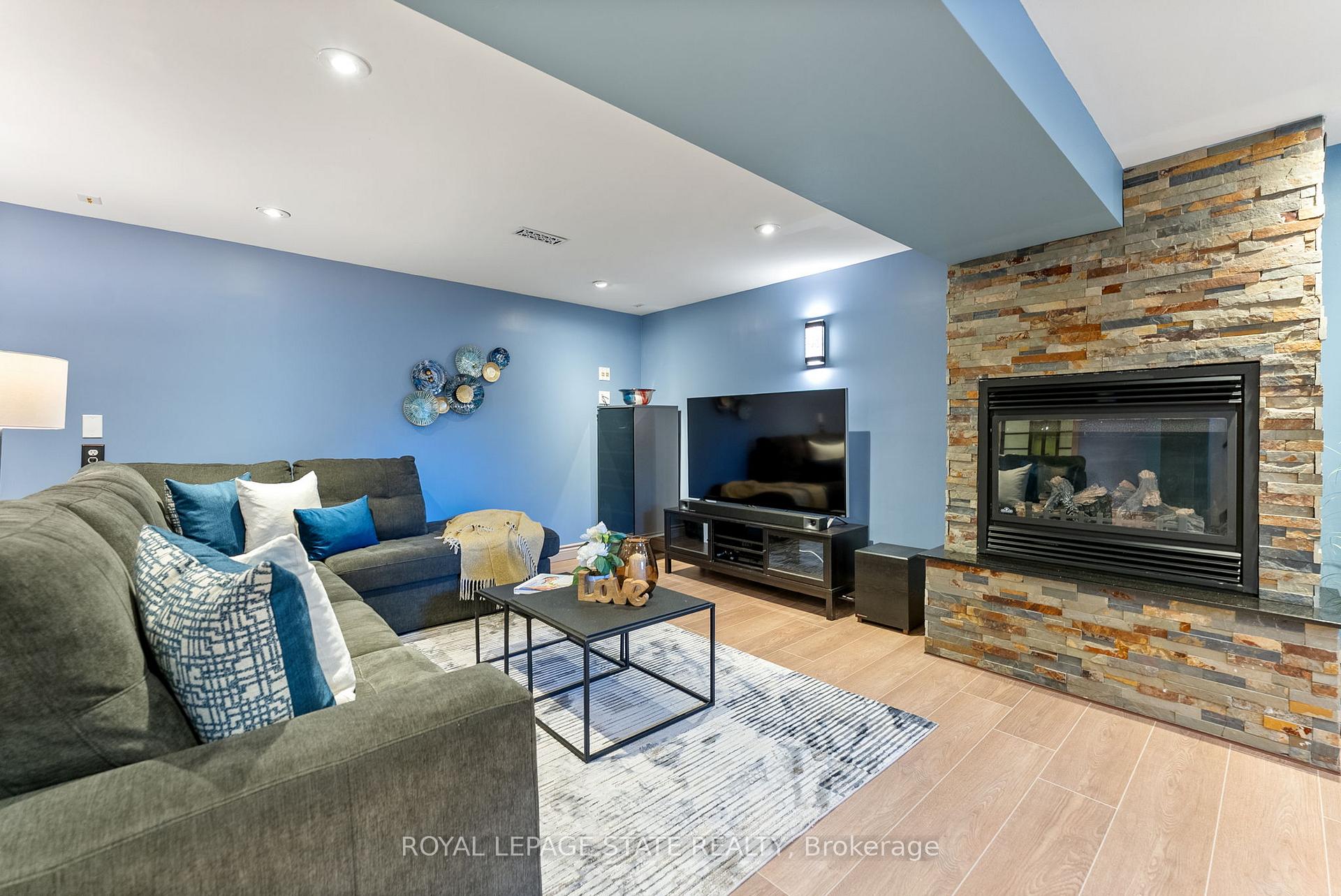 Photo 21 of 5187 White Church Road E, Hamilton, Rural Glanbrook — HOMEH