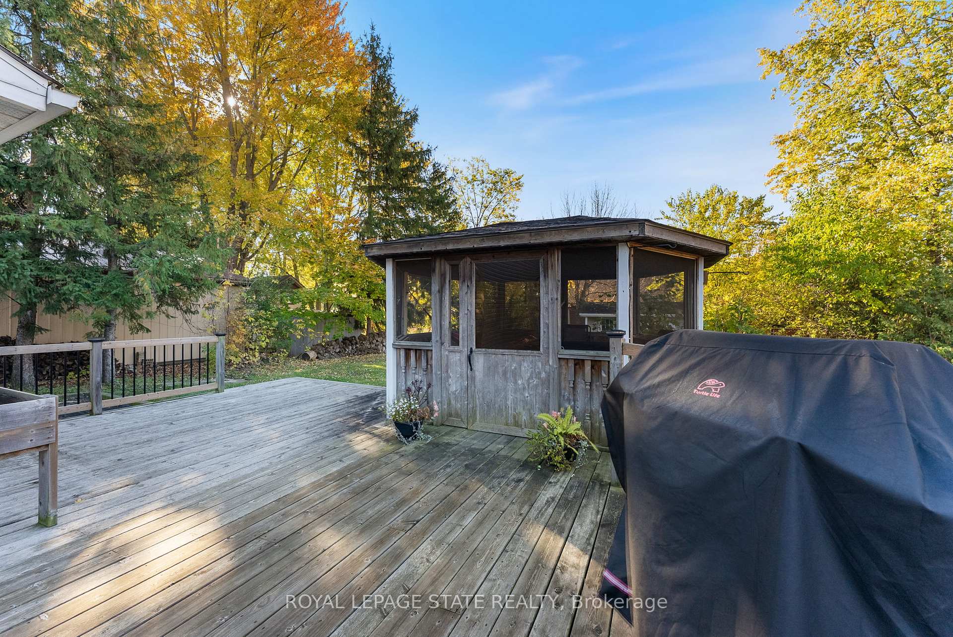 Photo 37 of 5187 White Church Road E, Hamilton, Rural Glanbrook — HOMEH