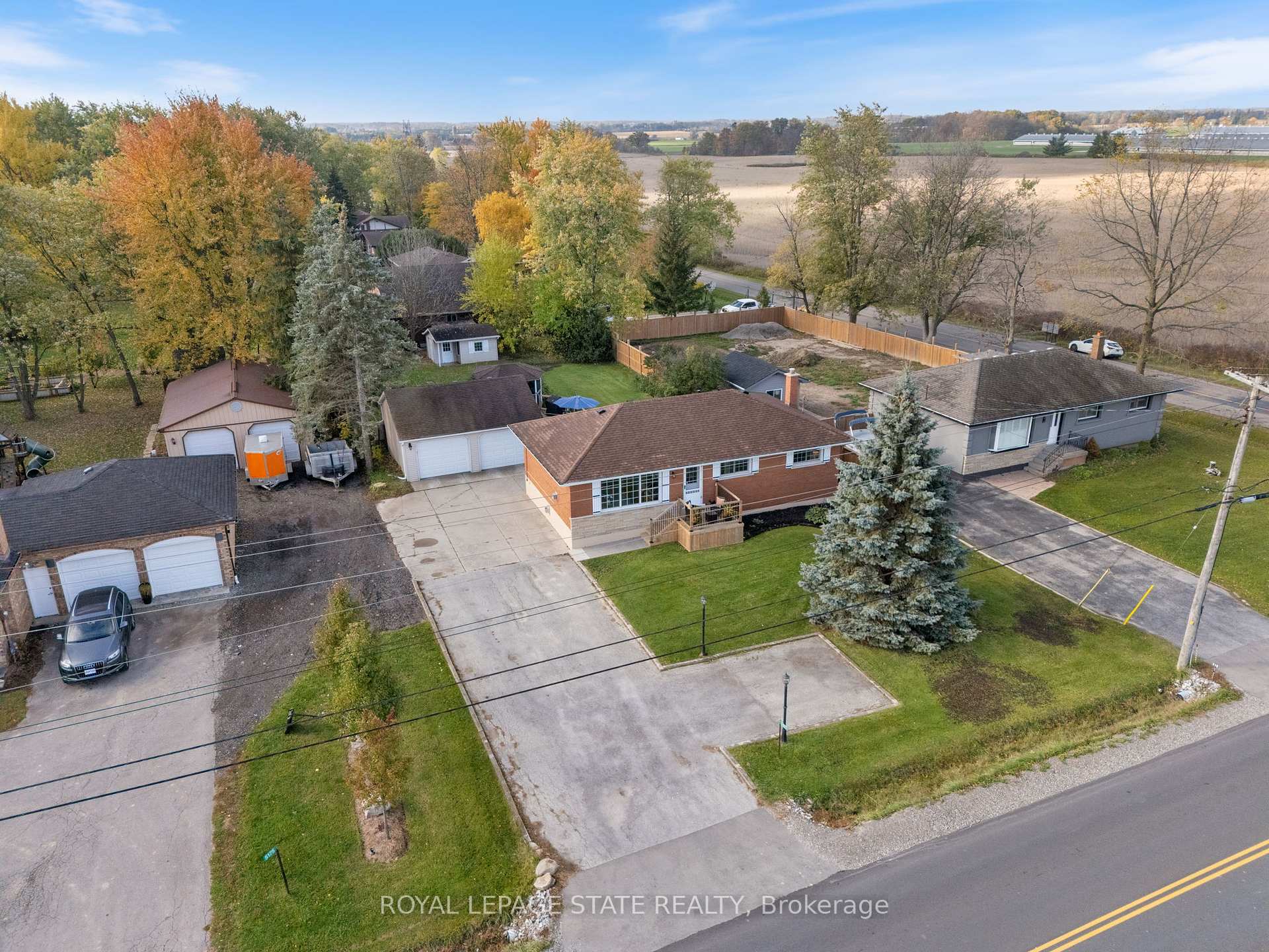 Photo 43 of 5187 White Church Road E, Hamilton, Rural Glanbrook — HOMEH