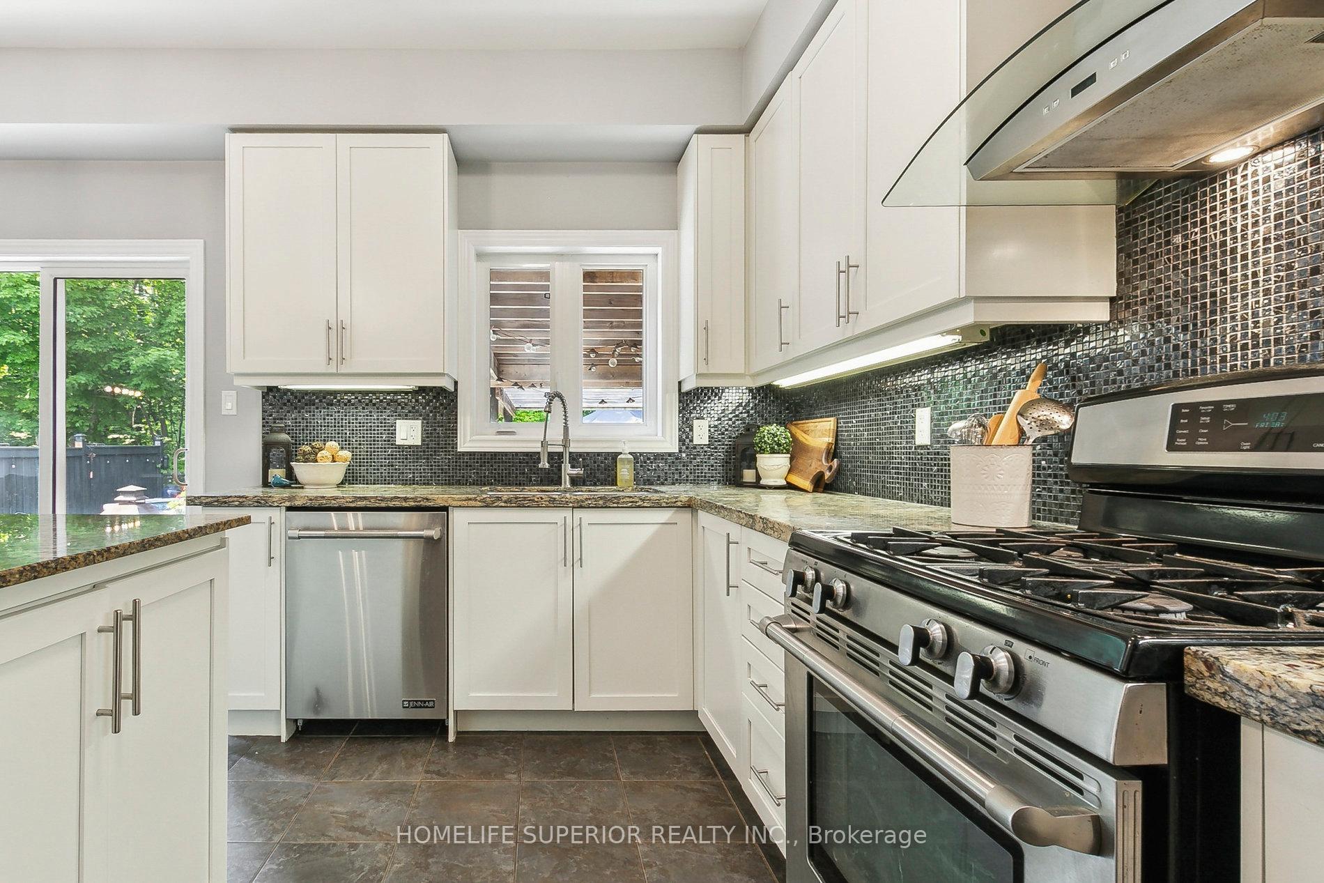 Photo 8 of 552 George Reynolds Drive, Clarington, Courtice — HOMEH