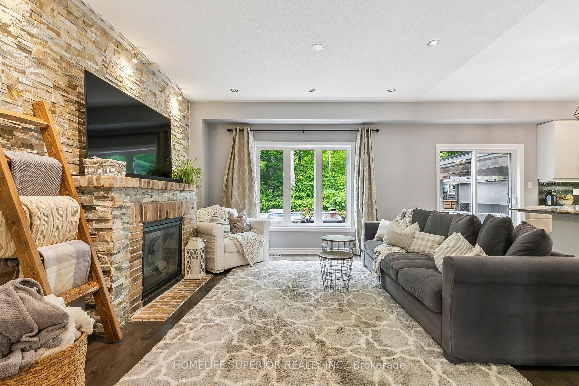Photo 12 of 552 George Reynolds Drive, Clarington, Courtice — HOMEH