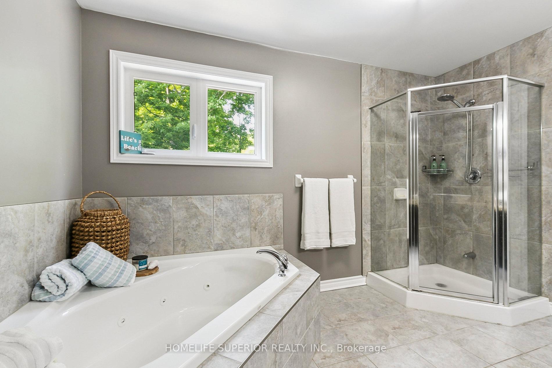 Photo 24 of 552 George Reynolds Drive, Clarington, Courtice — HOMEH