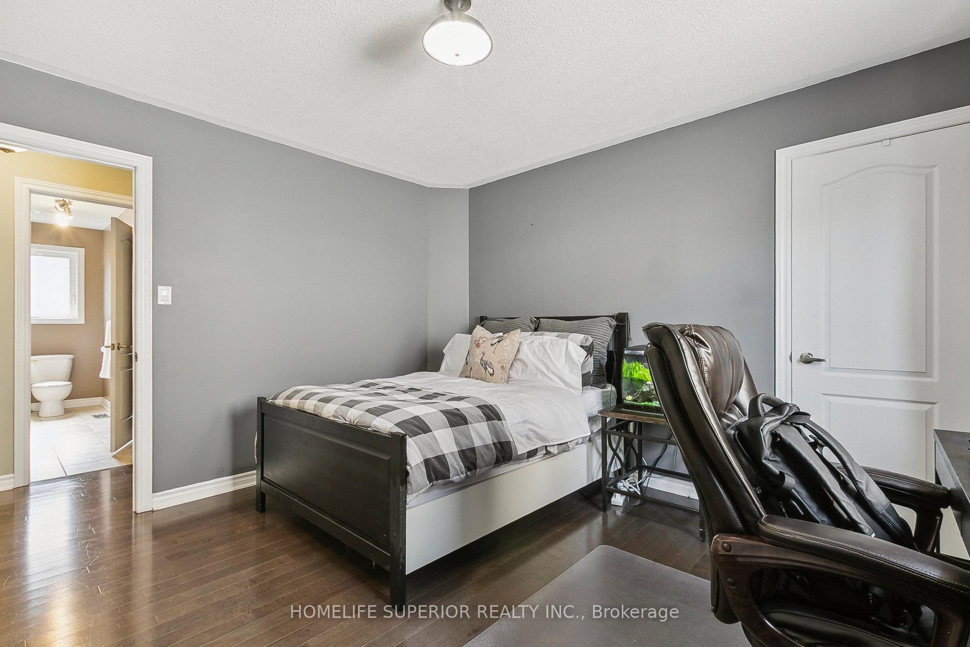 Photo 27 of 552 George Reynolds Drive, Clarington, Courtice — HOMEH