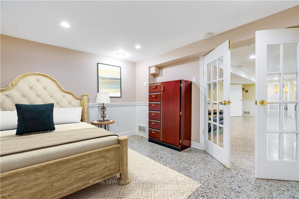 Photo 19 of 1405 Leonard Avenue, Cornwall — HOMEH