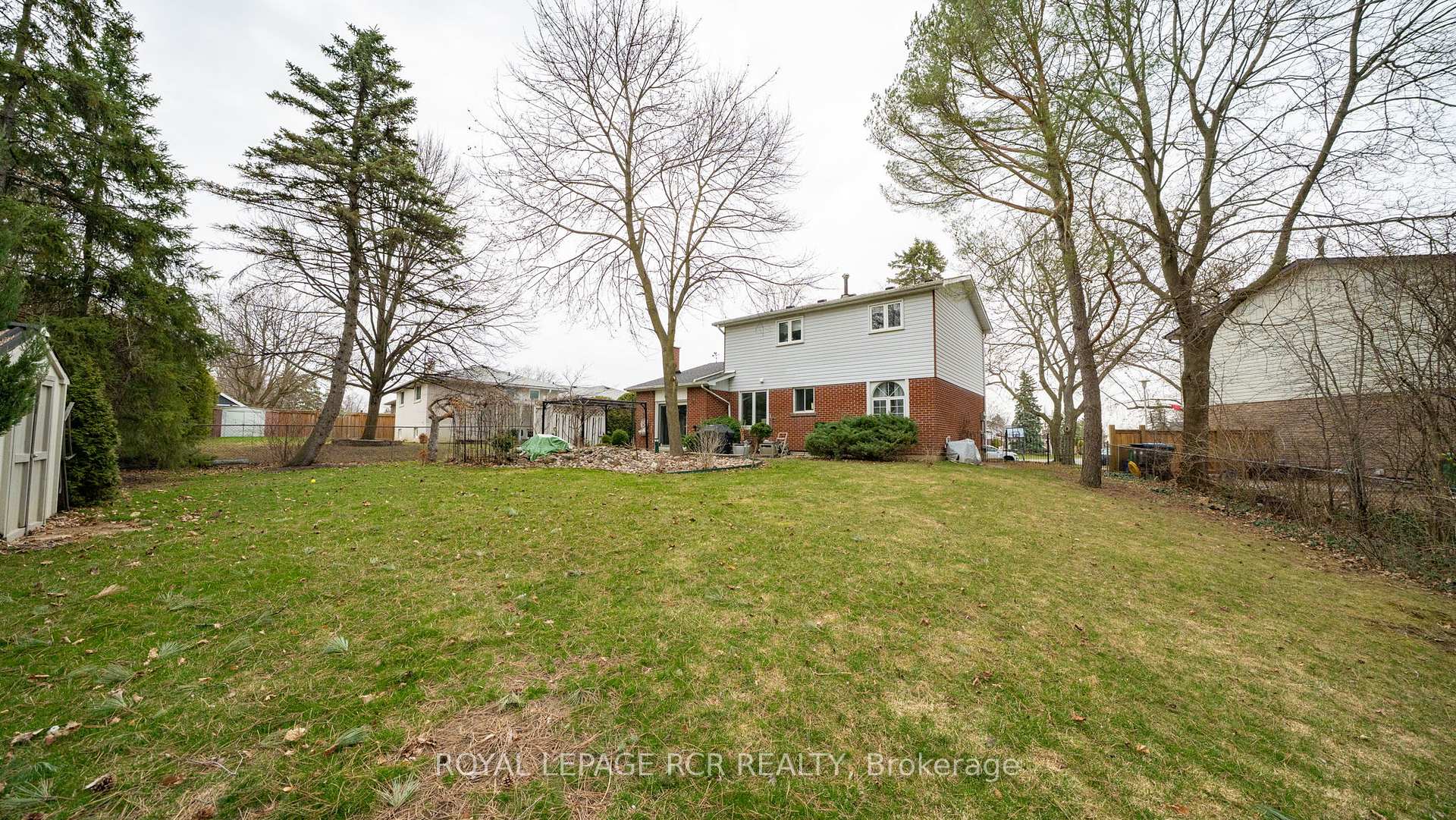 Photo 38 of 67 Birchview Crescent, Caledon, Bolton North — HOMEH