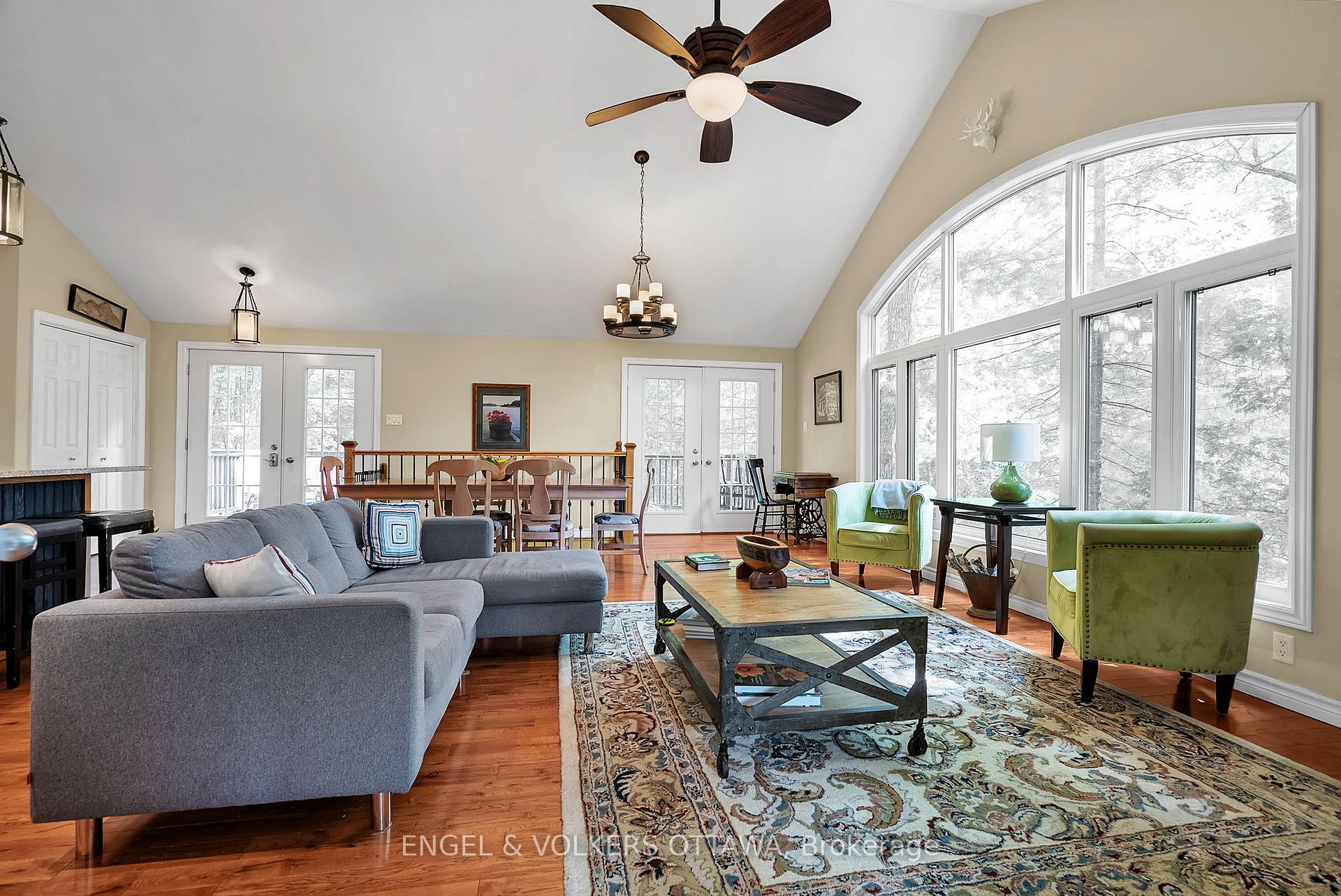 Photo 12 of 1020 Carson Trail, Frontenac, Frontenac North — HOMEH