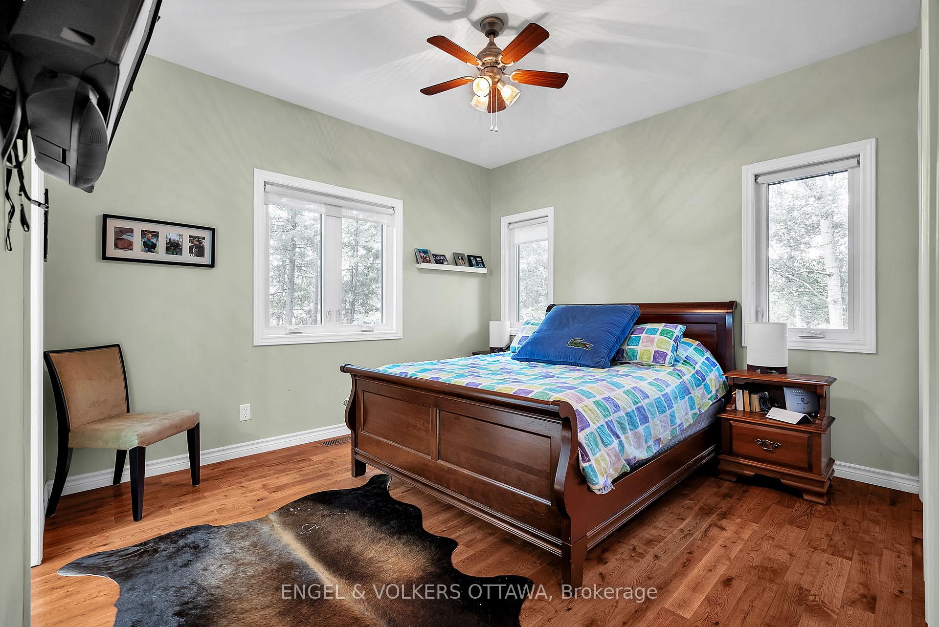 Photo 15 of 1020 Carson Trail, Frontenac, Frontenac North — HOMEH