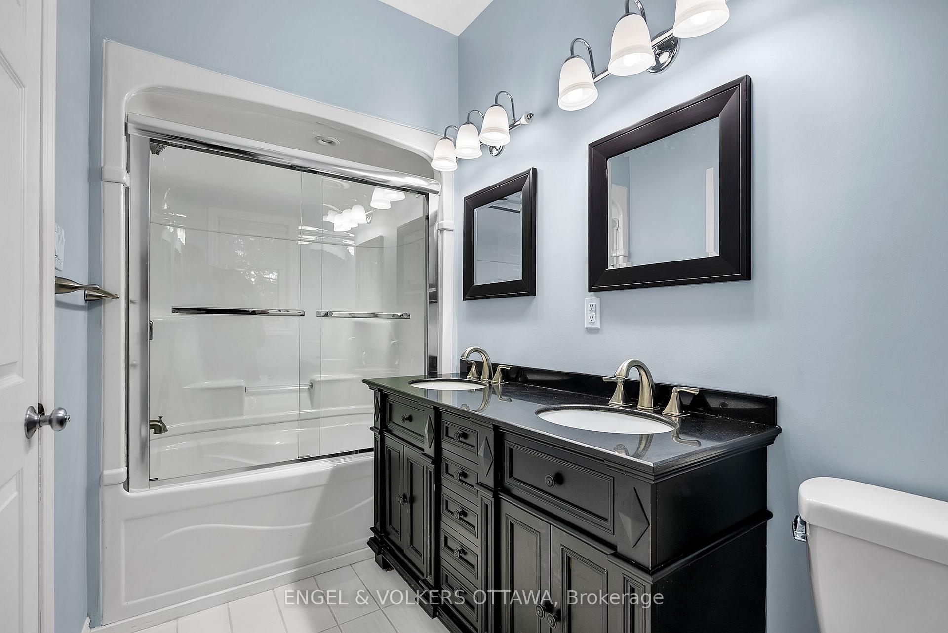 Photo 17 of 1020 Carson Trail, Frontenac, Frontenac North — HOMEH