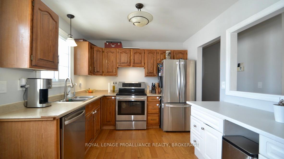 Photo 5 of 4322 Wilmer Road, Frontenac, Frontenac South — HOMEH