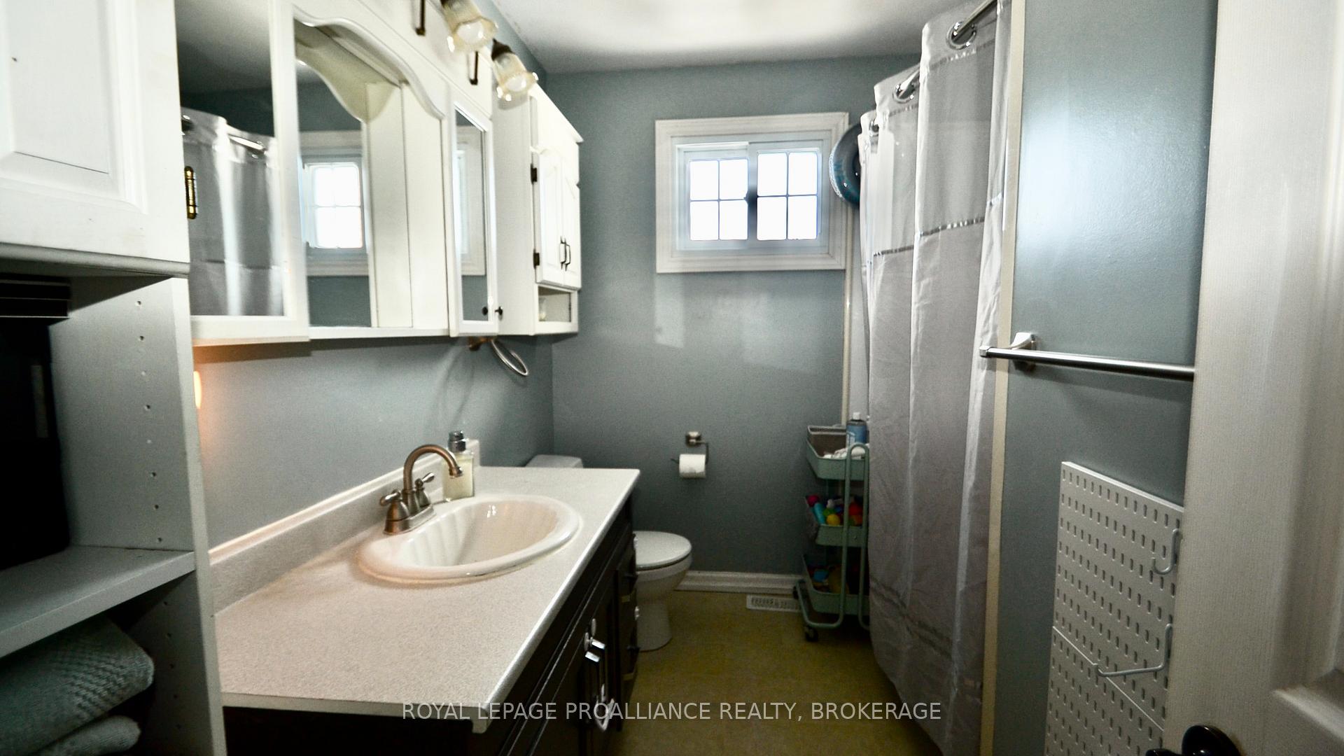 Photo 9 of 4322 Wilmer Road, Frontenac, Frontenac South — HOMEH