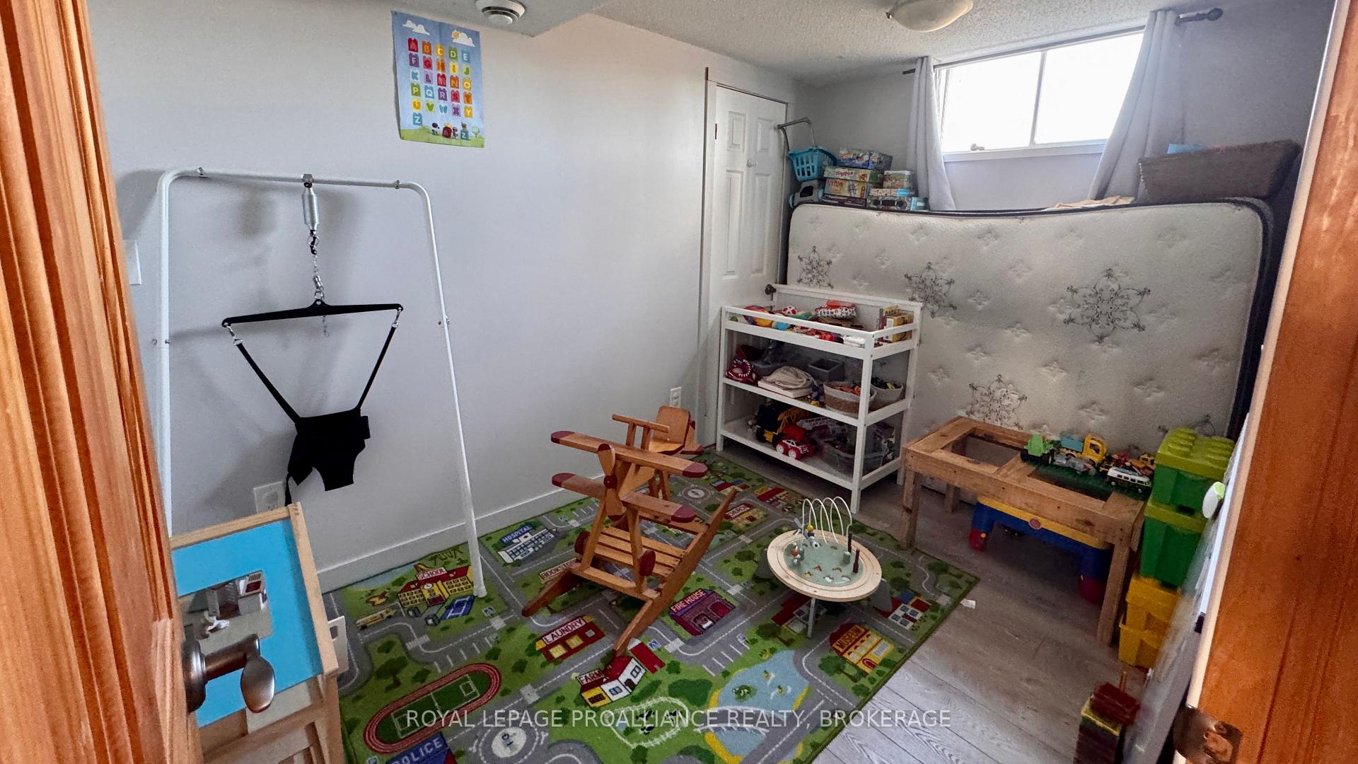 Photo 10 of 4322 Wilmer Road, Frontenac, Frontenac South — HOMEH