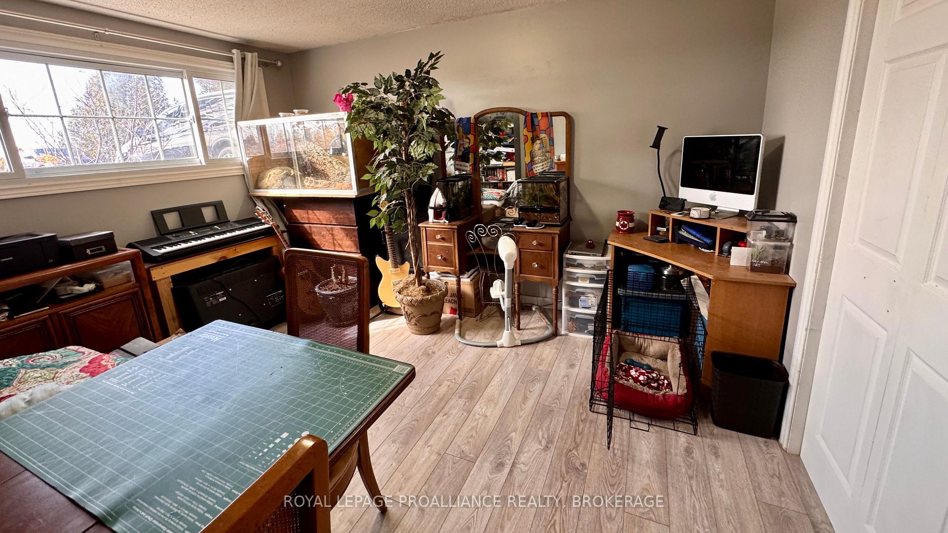 Photo 11 of 4322 Wilmer Road, Frontenac, Frontenac South — HOMEH
