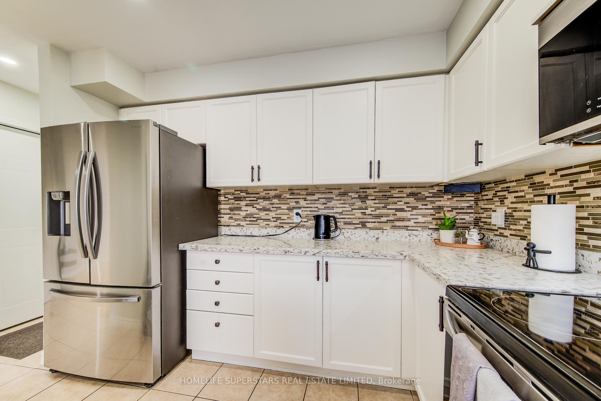 Photo 19 of 56 Schiedel Drive, Guelph, Victoria North — HOMEH