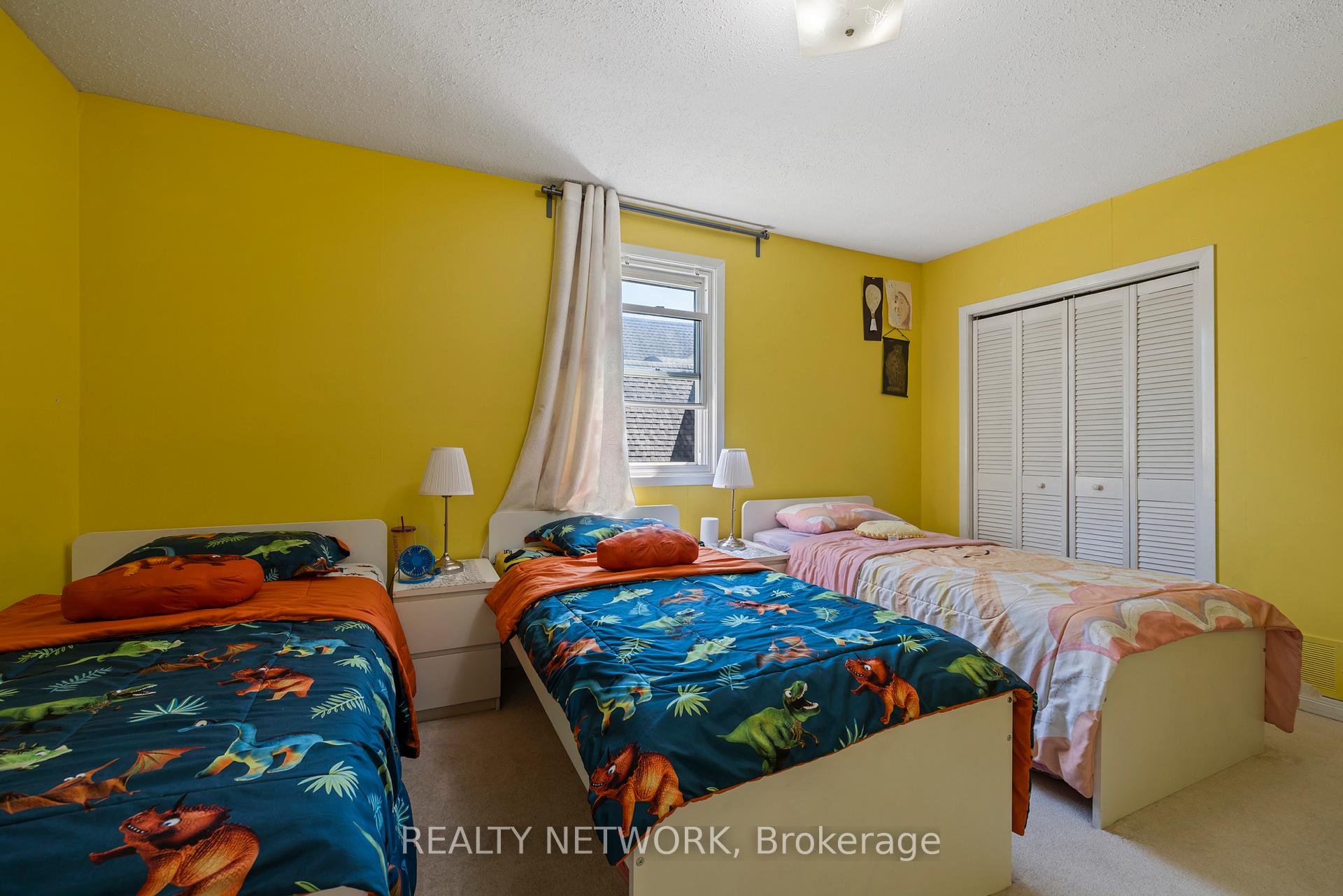 Photo 22 of 210 Valleyview Drive, Hamilton, Ancaster — HOMEH