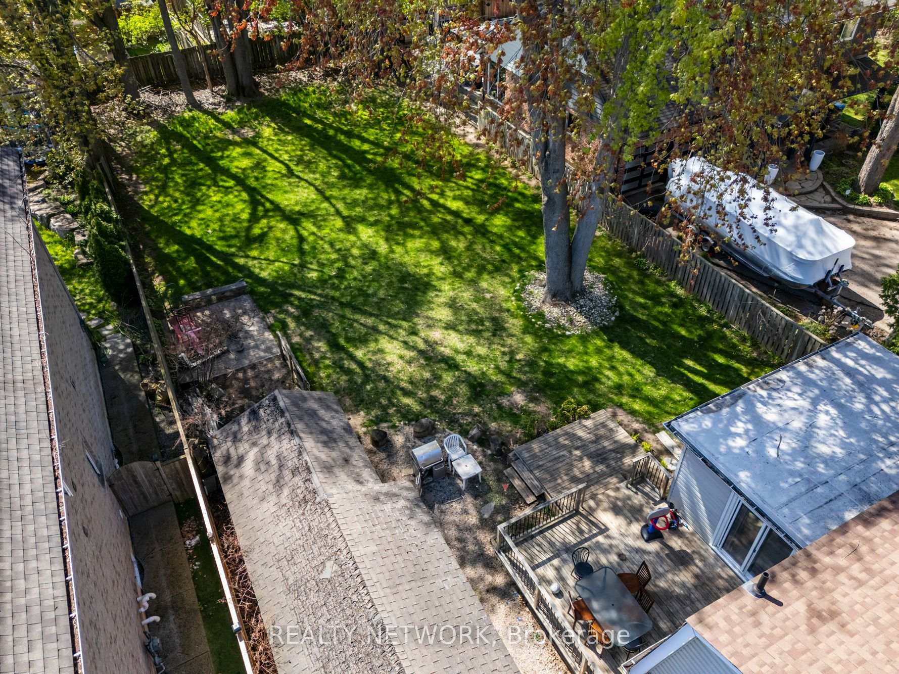 Photo 41 of 210 Valleyview Drive, Hamilton, Ancaster — HOMEH