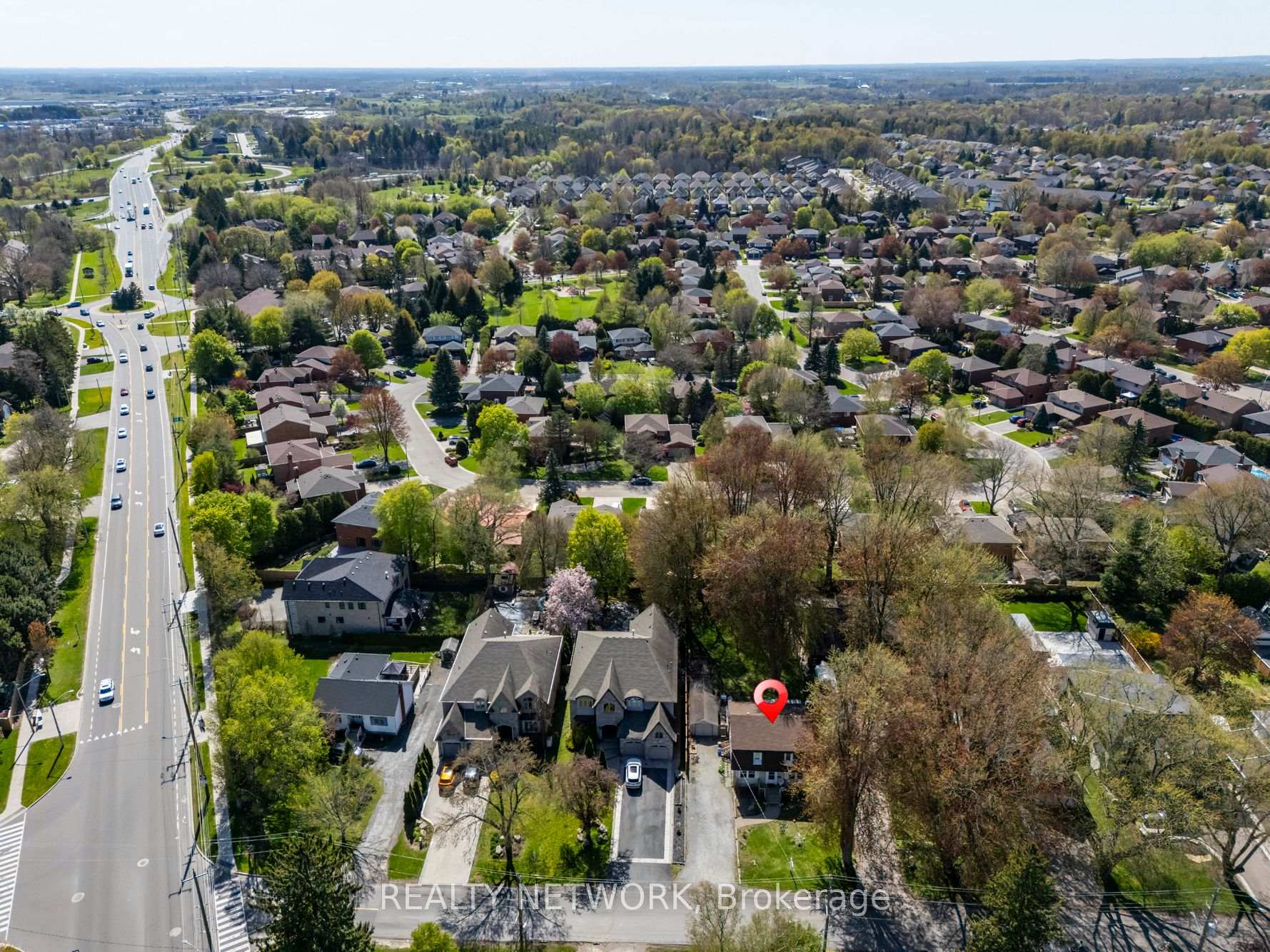 Photo 45 of 210 Valleyview Drive, Hamilton, Ancaster — HOMEH