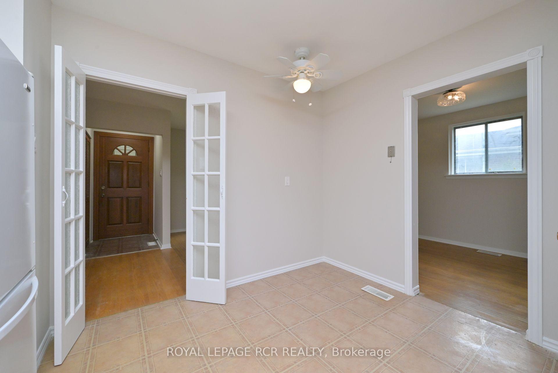 Photo 9 of 61 Belmont Drive, Brampton, Avondale — HOMEH