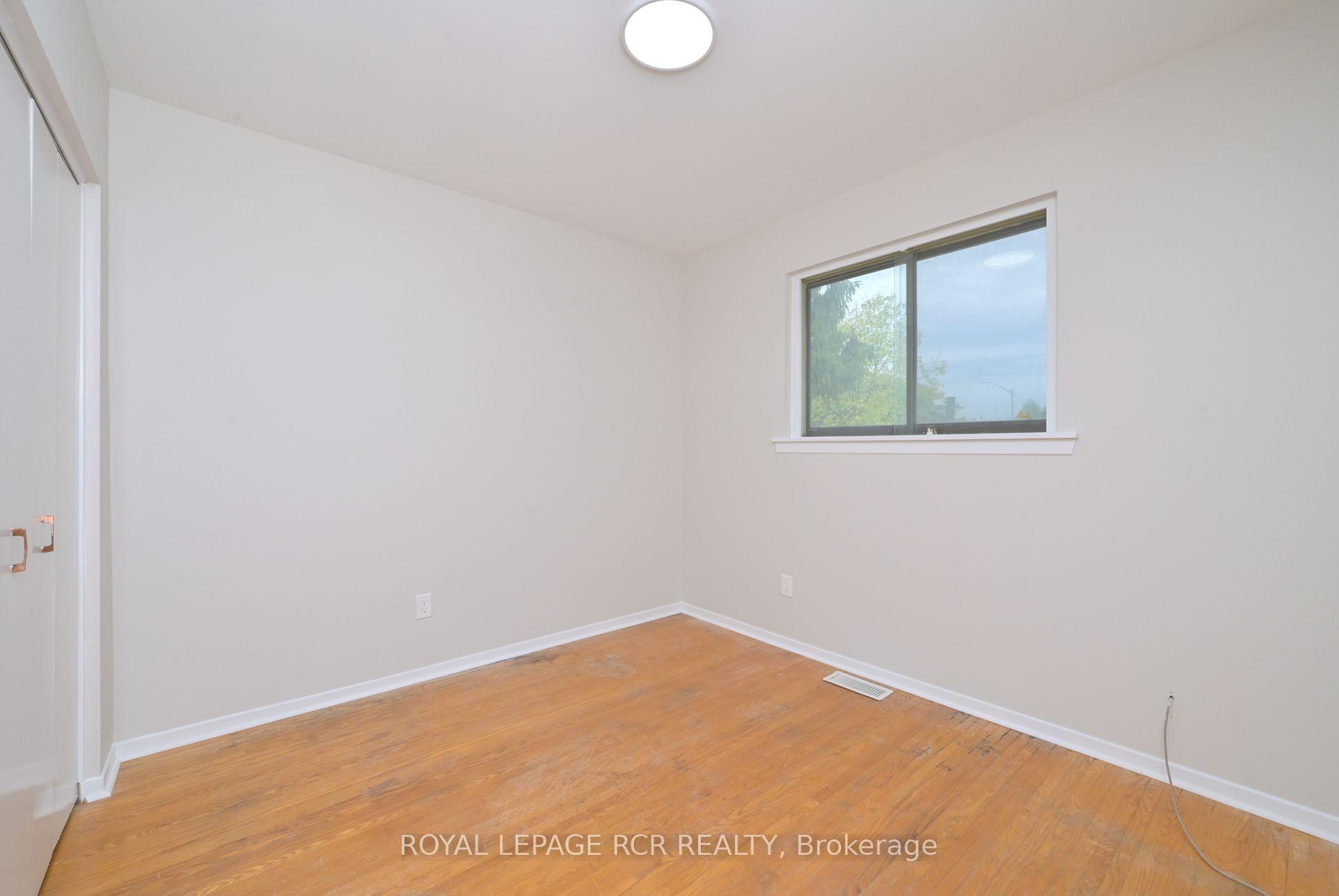 Photo 16 of 61 Belmont Drive, Brampton, Avondale — HOMEH