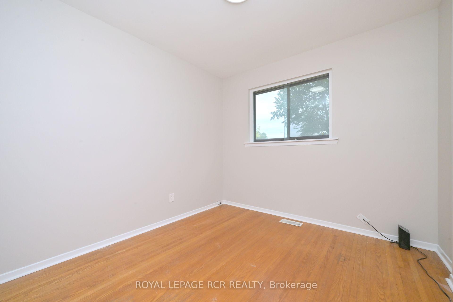 Photo 18 of 61 Belmont Drive, Brampton, Avondale — HOMEH