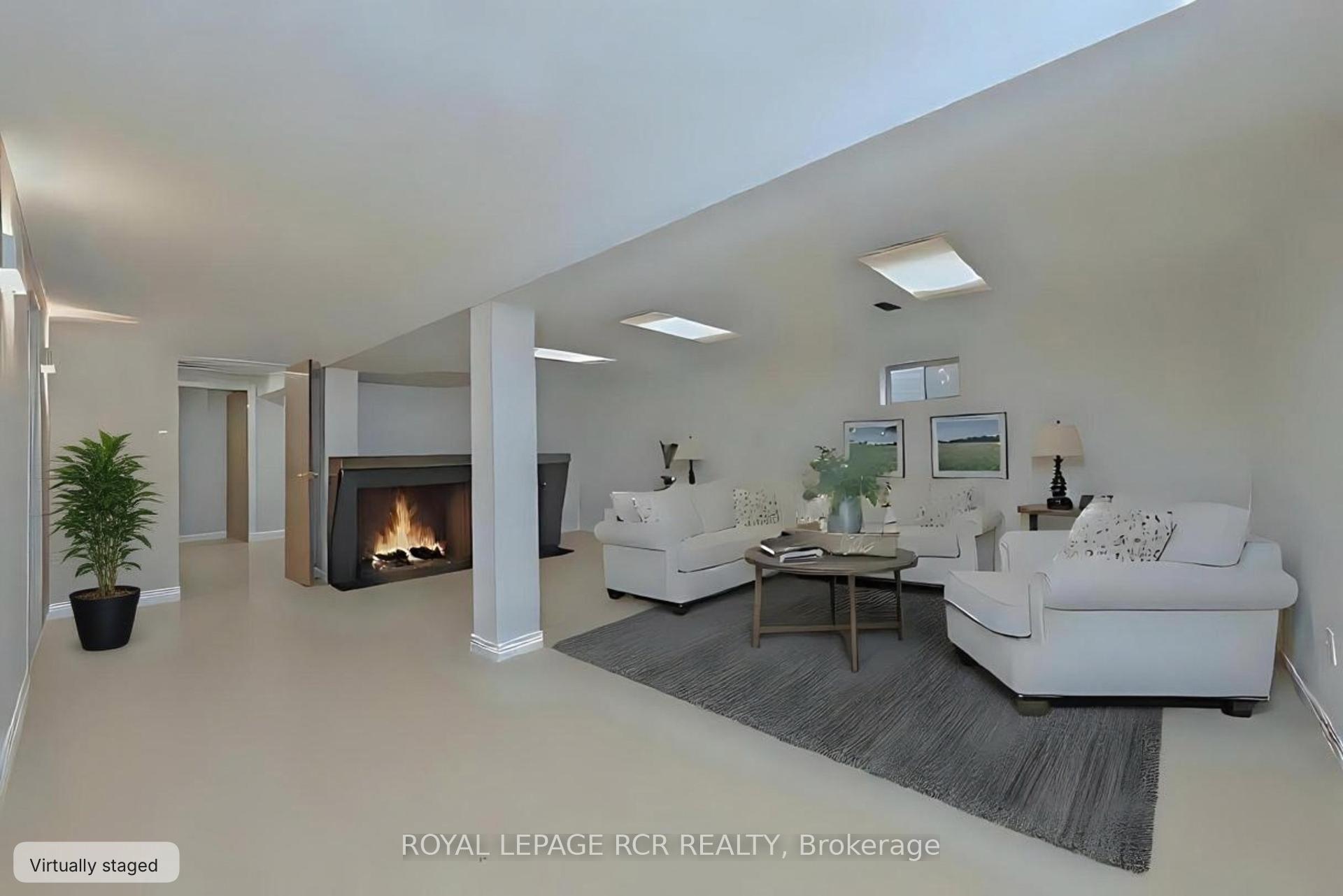 Photo 22 of 61 Belmont Drive, Brampton, Avondale — HOMEH