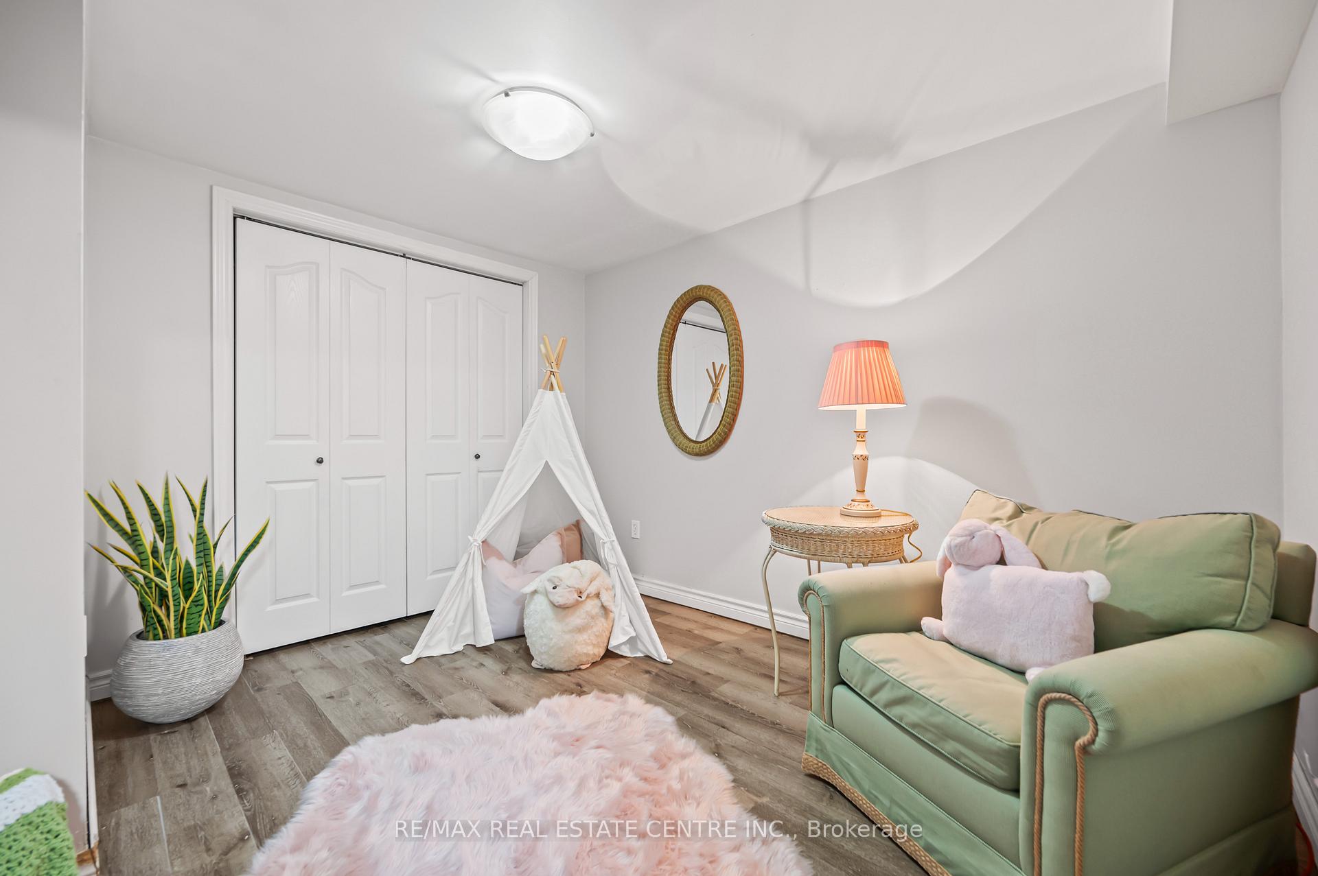 Photo 33 of 43 Marcy Crescent, Cambridge, Hespeler Village — HOMEH