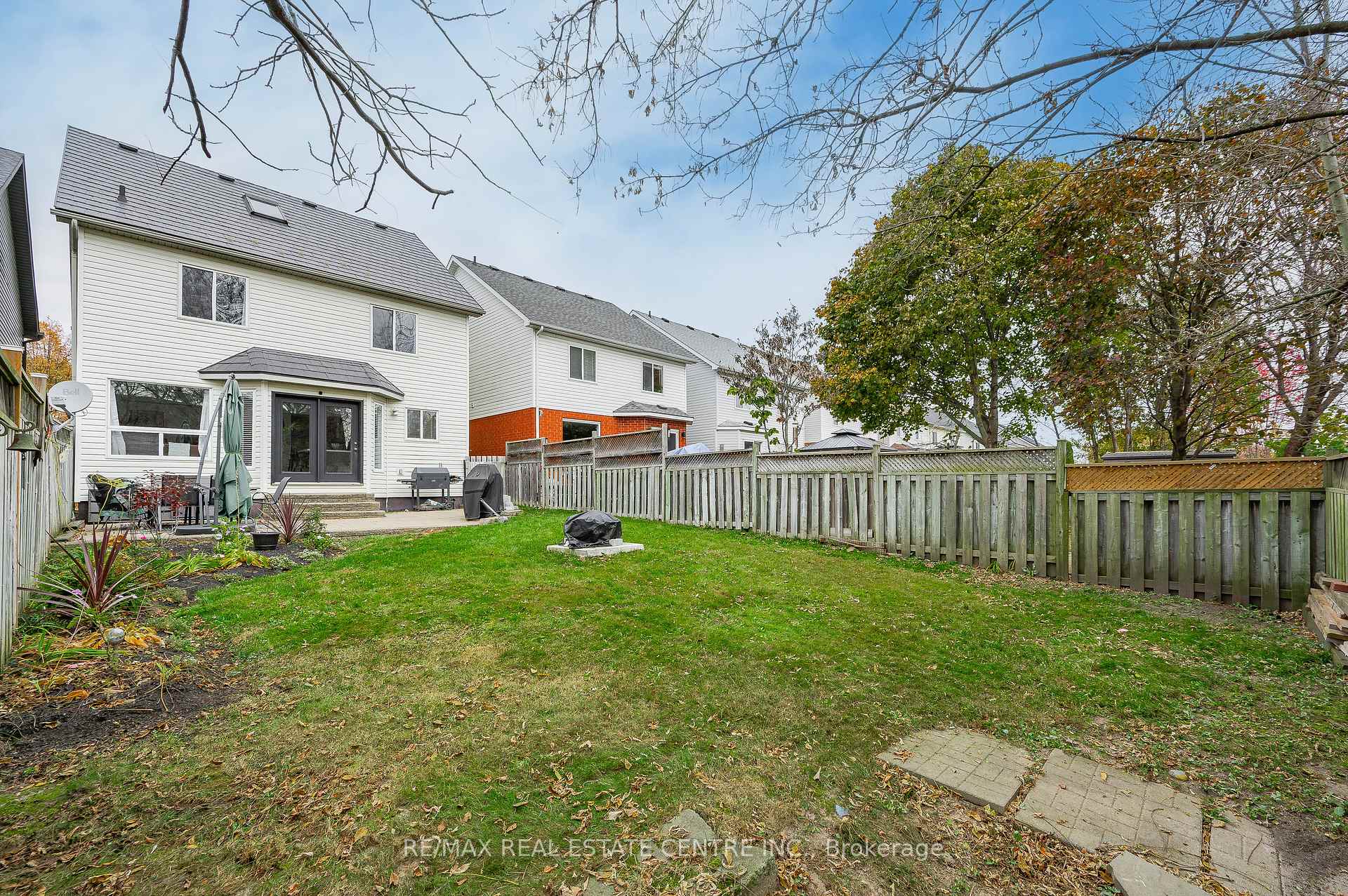 Photo 39 of 43 Marcy Crescent, Cambridge, Hespeler Village — HOMEH