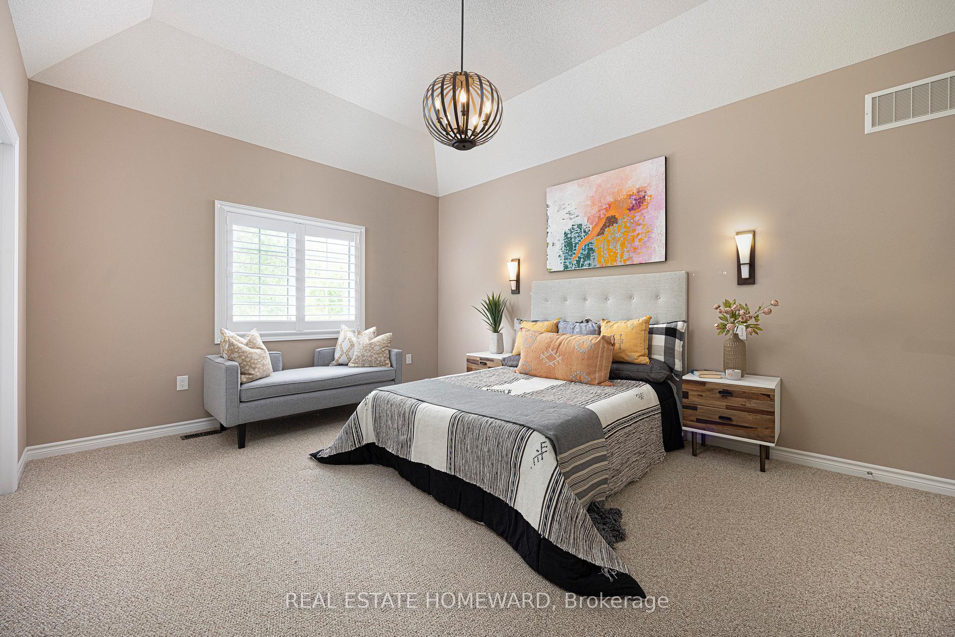 Photo 20 of 44 Jane Avenue, Clarington, Courtice — HOMEH