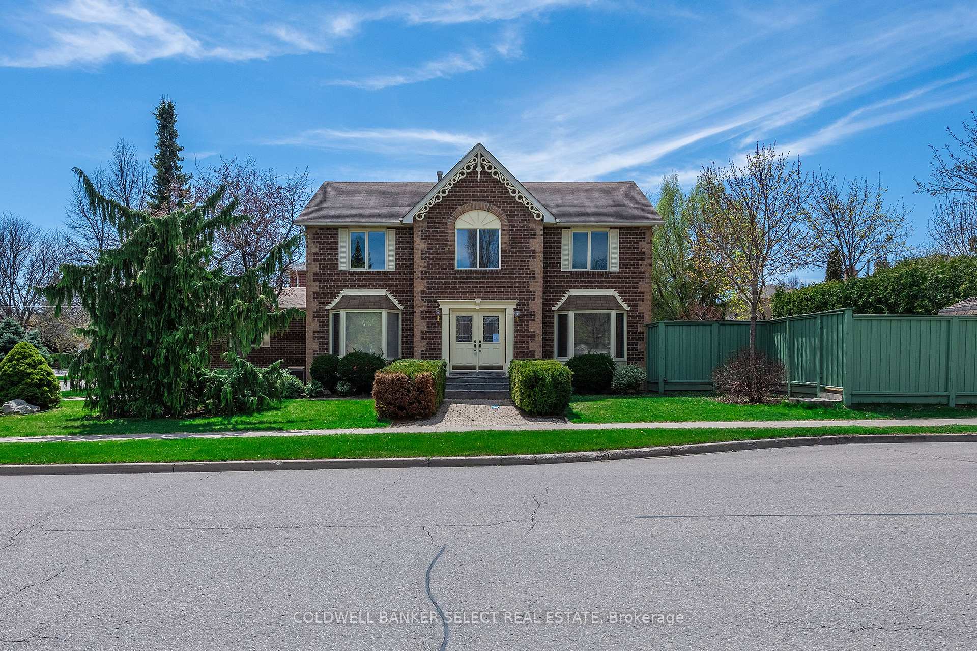 Front of 2 St Michaels Crescent