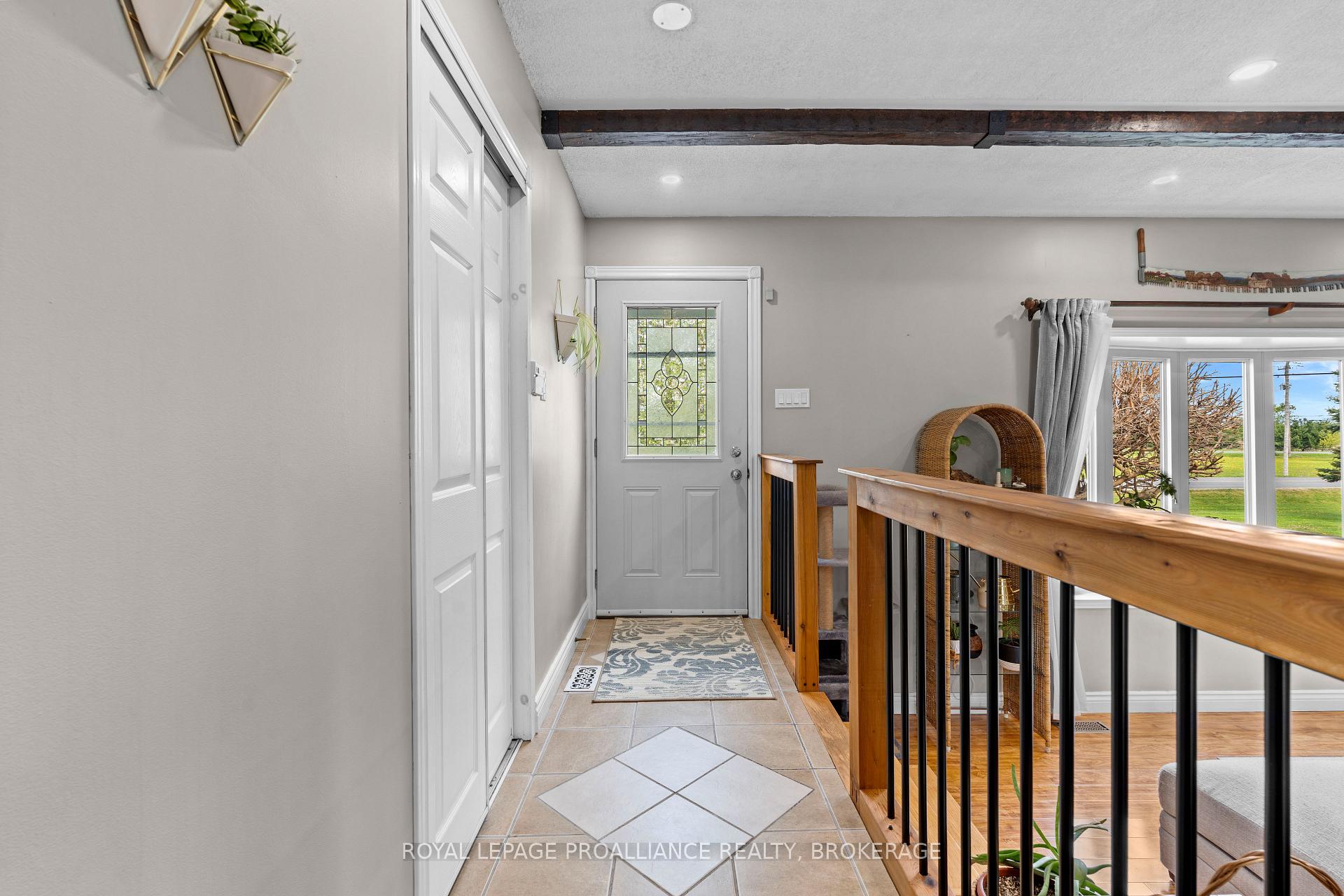 Photo 5 of 3781 Holmes Road, Frontenac, Frontenac South — HOMEH