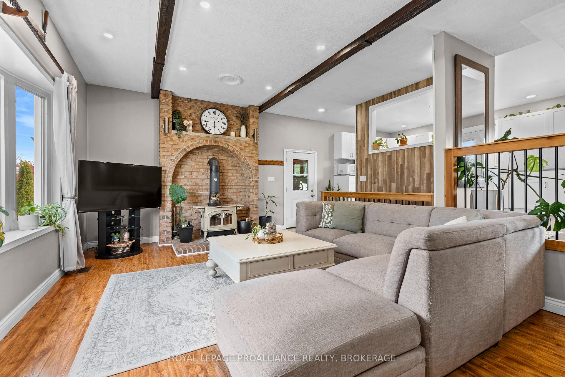 Photo 7 of 3781 Holmes Road, Frontenac, Frontenac South — HOMEH
