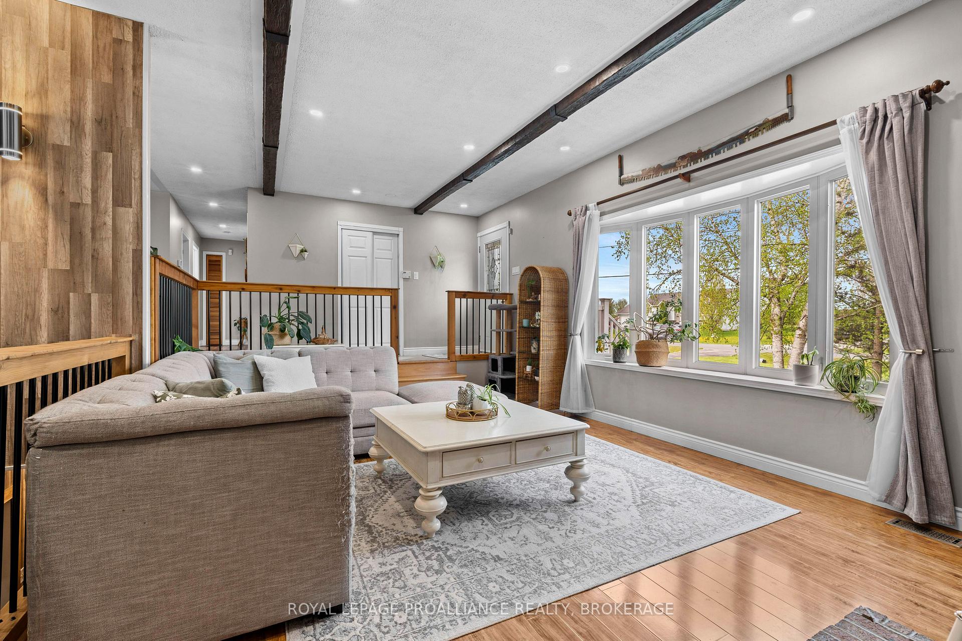 Photo 9 of 3781 Holmes Road, Frontenac, Frontenac South — HOMEH