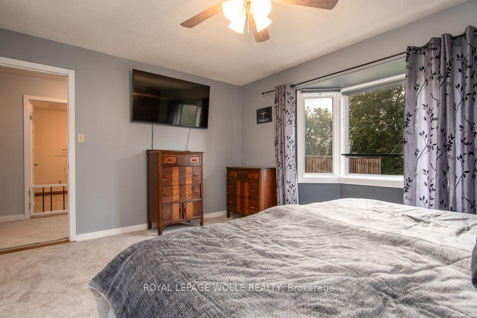 Photo 18 of 26 Azores Crescent, Cambridge — HOMEH