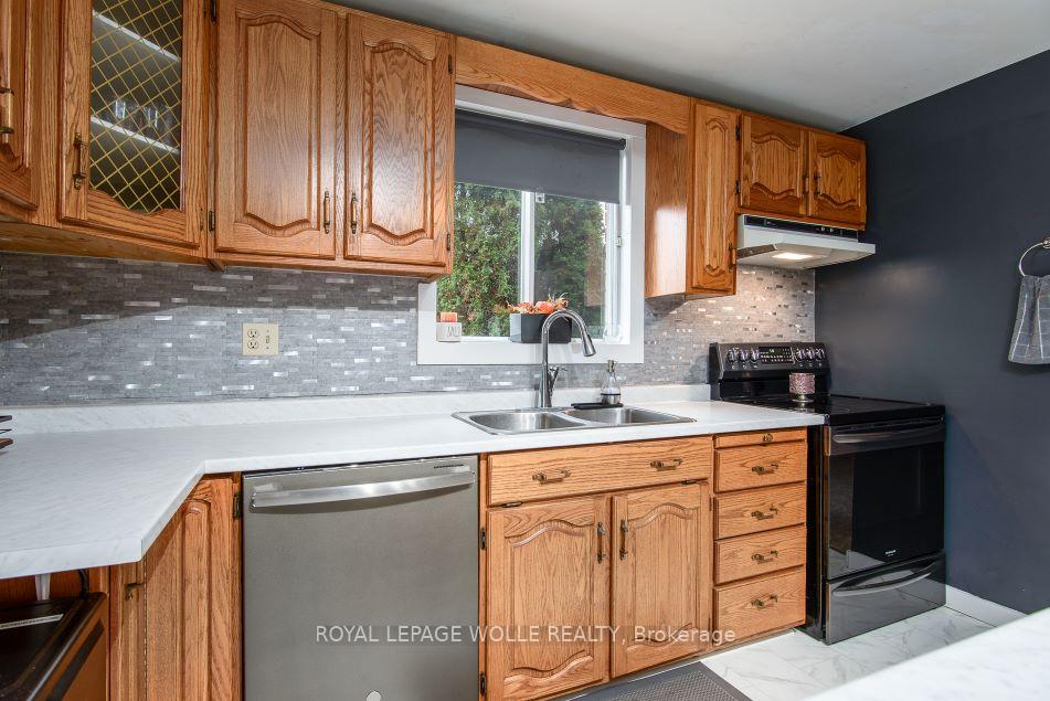 Photo 28 of 26 Azores Crescent, Cambridge — HOMEH