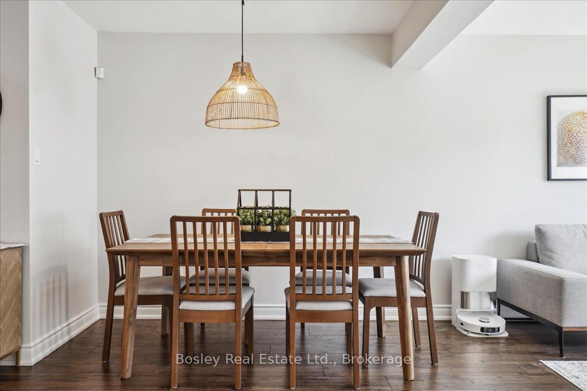 Photo 25 of 17 Camm Crescent, Guelph, Pineridge/Westminster Woods — HOMEH
