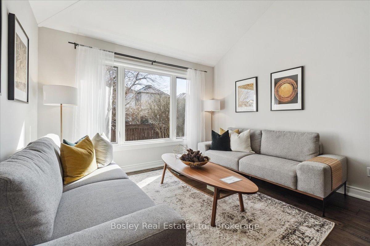 Photo 29 of 17 Camm Crescent, Guelph, Pineridge/Westminster Woods — HOMEH