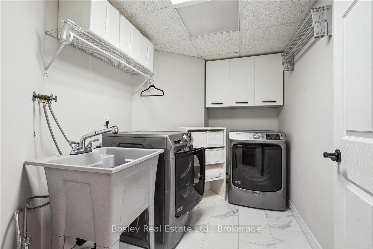 Photo 58 of 17 Camm Crescent, Guelph, Pineridge/Westminster Woods — HOMEH