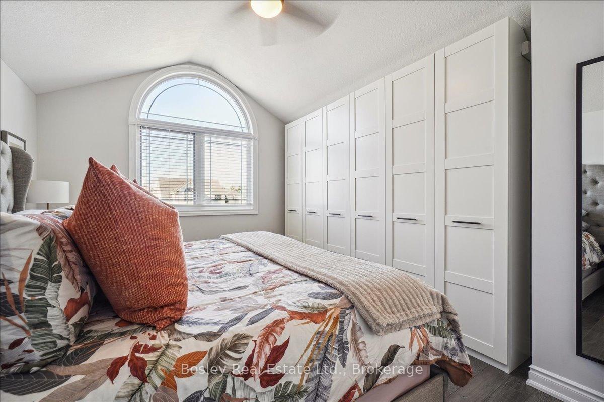 Photo 68 of 17 Camm Crescent, Guelph, Pineridge/Westminster Woods — HOMEH