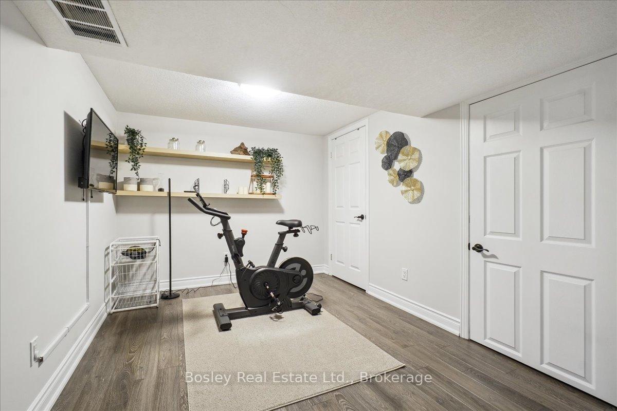 Photo 77 of 17 Camm Crescent, Guelph, Pineridge/Westminster Woods — HOMEH