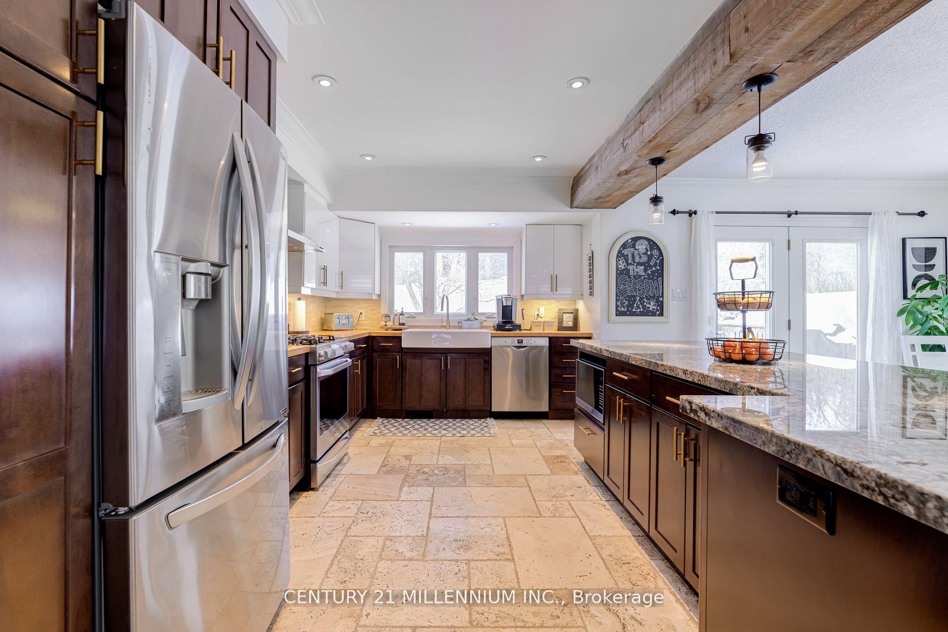Photo 11 of 82 Holmes Drive, Caledon, Mono Mills — HOMEH