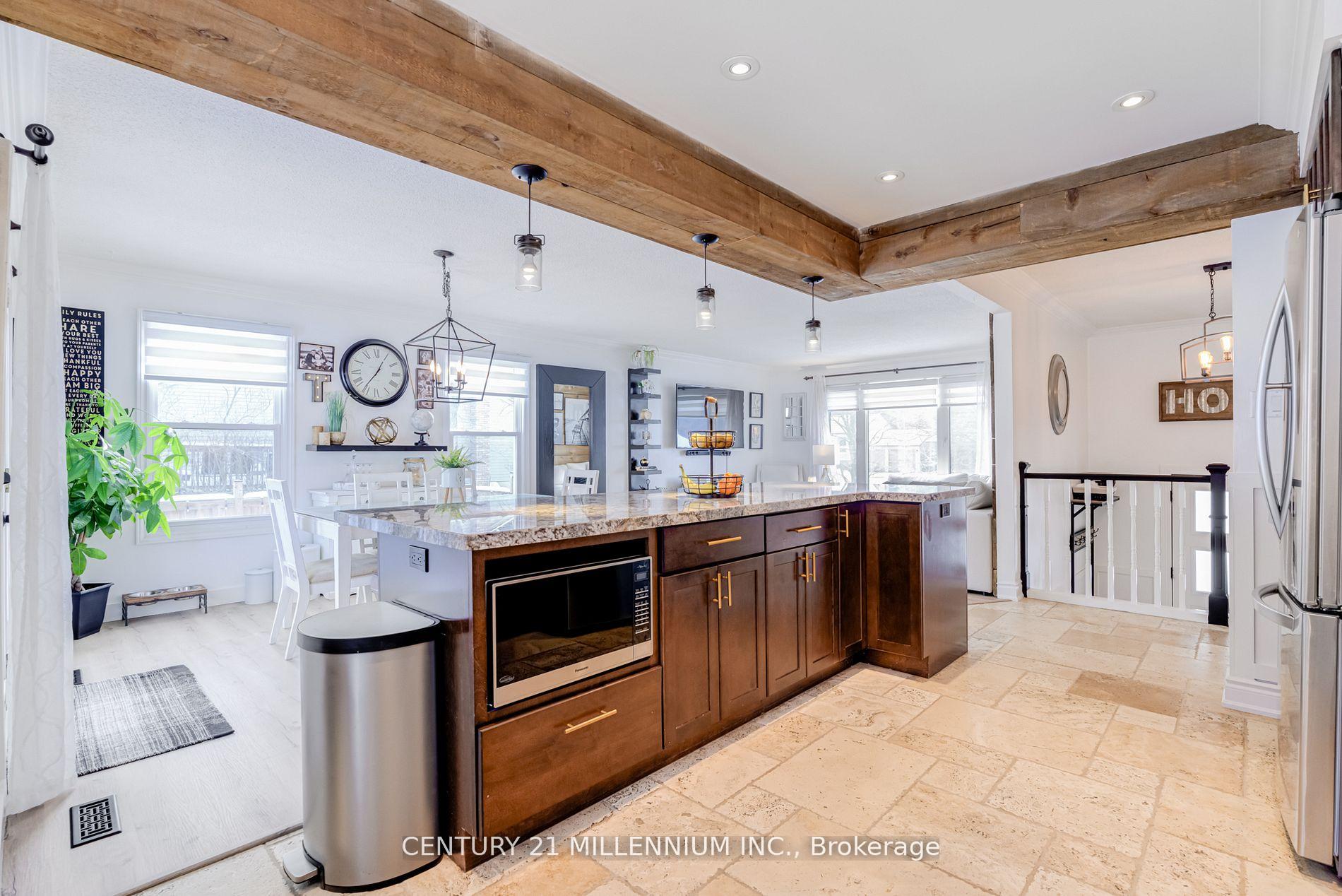 Photo 17 of 82 Holmes Drive, Caledon, Mono Mills — HOMEH