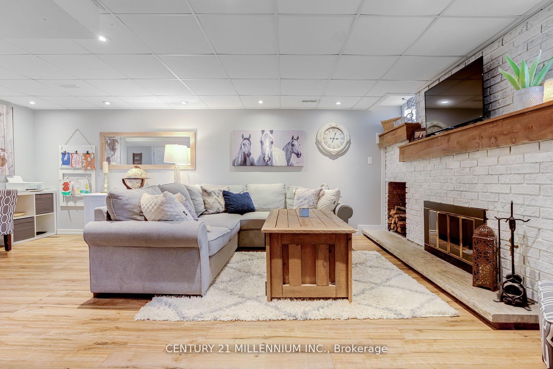 Photo 26 of 82 Holmes Drive, Caledon, Mono Mills — HOMEH