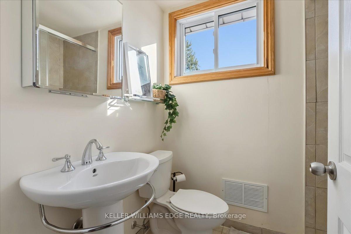 Photo 15 of 29 East 34th Street, Hamilton, Raleigh — HOMEH