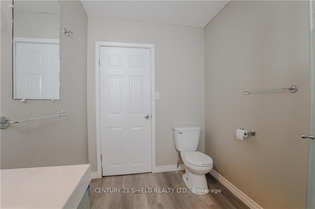 Photo 7 of 327 Carleton Street, Cornwall — HOMEH