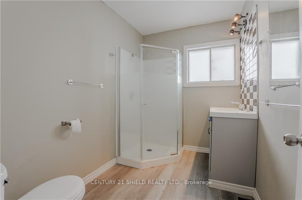 Photo 8 of 327 Carleton Street, Cornwall — HOMEH