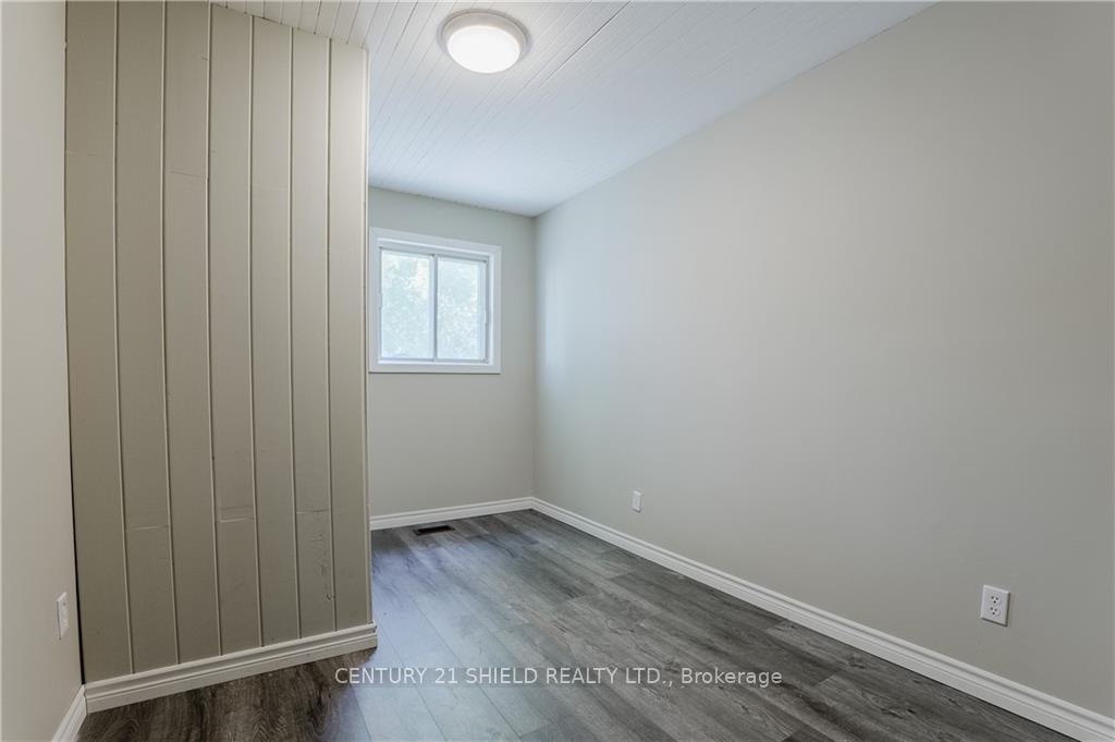 Photo 9 of 327 Carleton Street, Cornwall — HOMEH