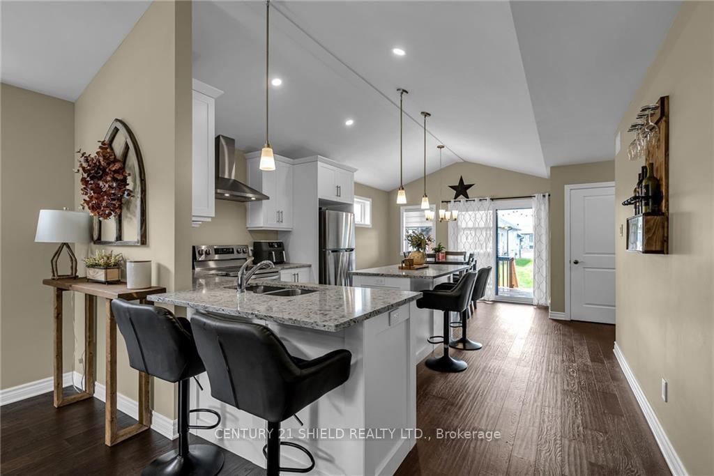Photo 19 of 2368 Watson Crescent, Cornwall — HOMEH