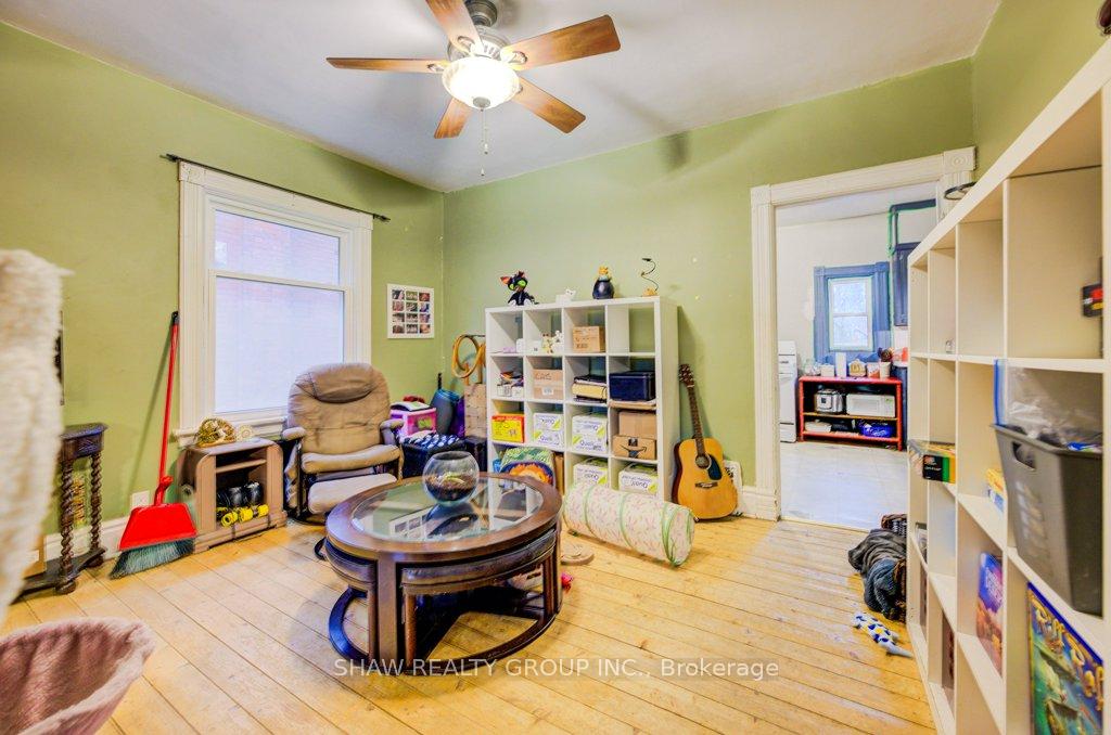 Photo 7 of 31 Hearn Avenue, Guelph, Junction/Onward Willow — HOMEH