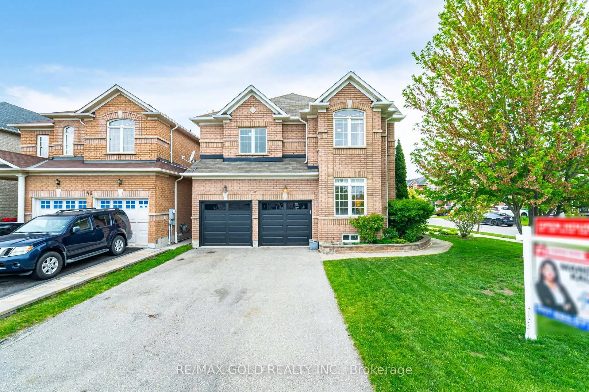 Photo 4 of 16 Larkberry Road, Brampton, Credit Valley — HOMEH